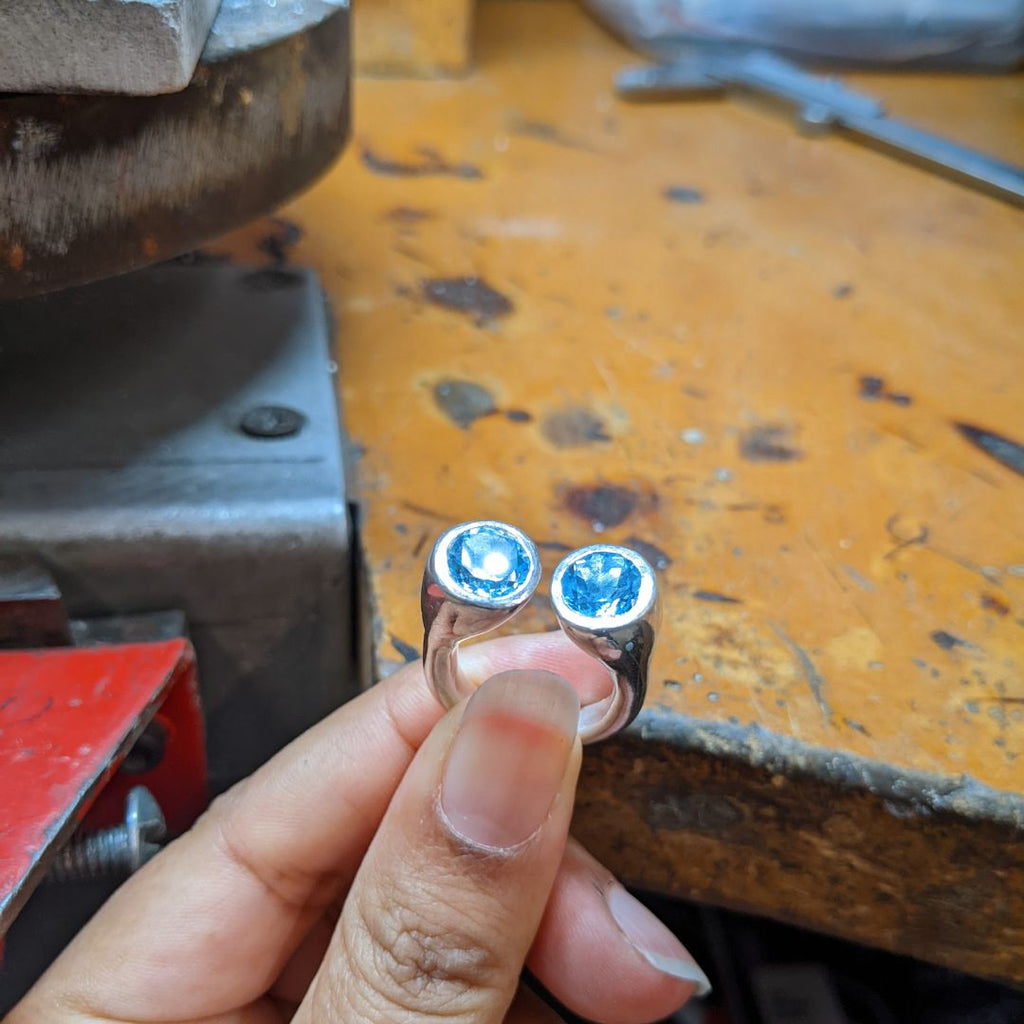 Gum Nut Sterling Silver Ring with Blue Topaz